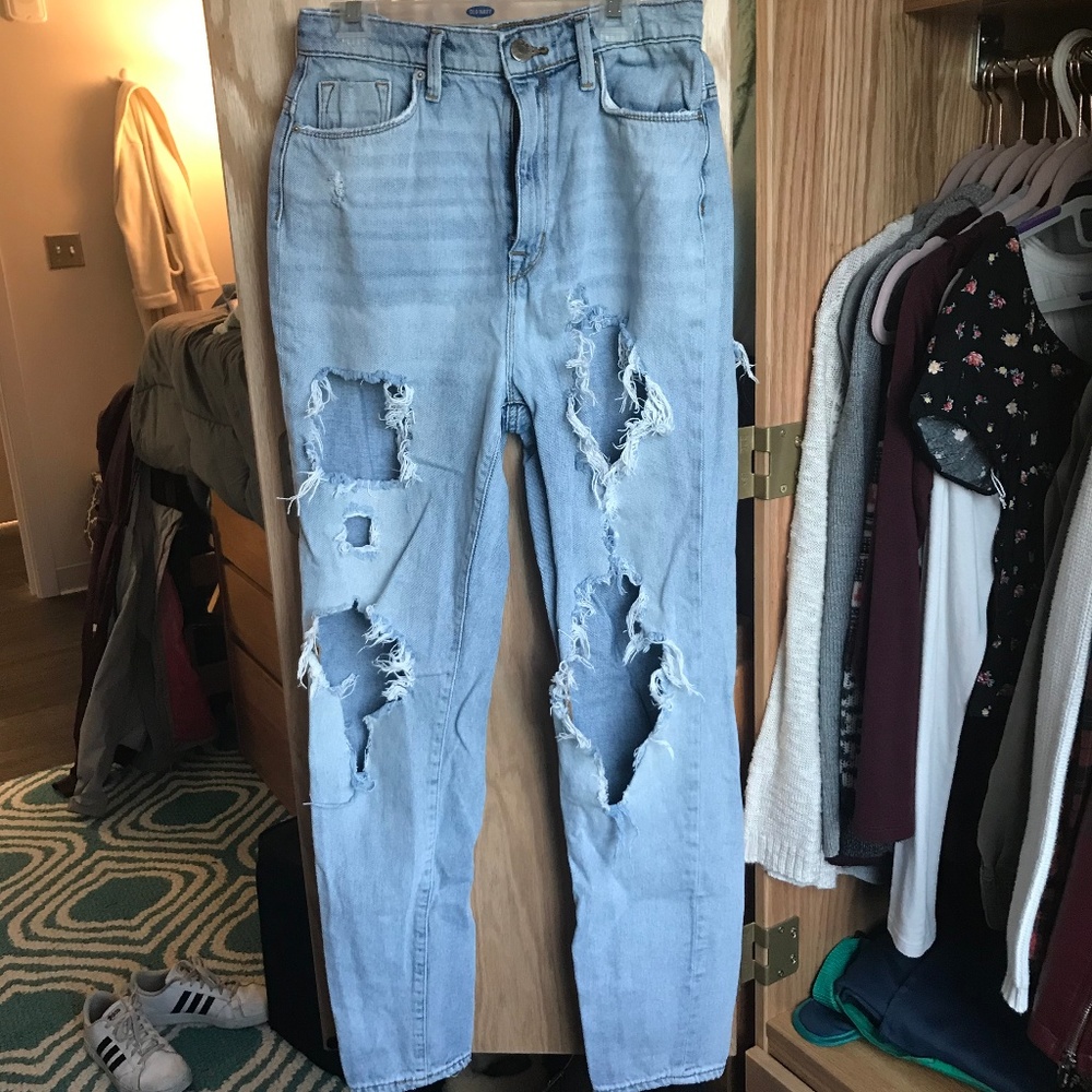 High Waisted Distressed Jeans (Urban Outfitters)